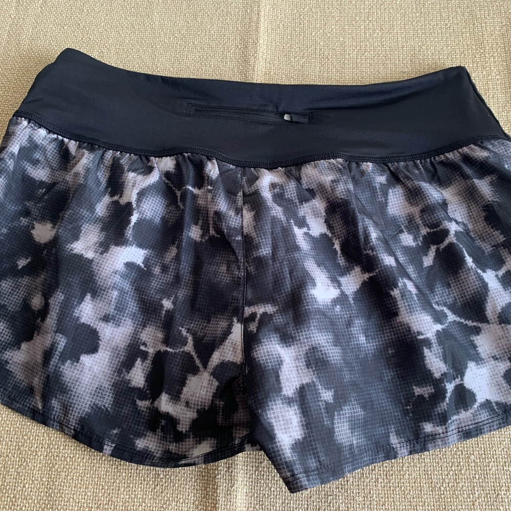 New  Nike Beautiful Camouflage Running Short